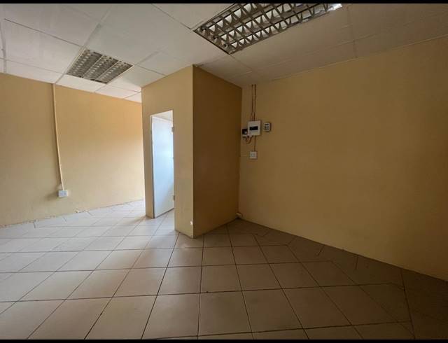 55M² OFFICE TO LET IN VALHALLA